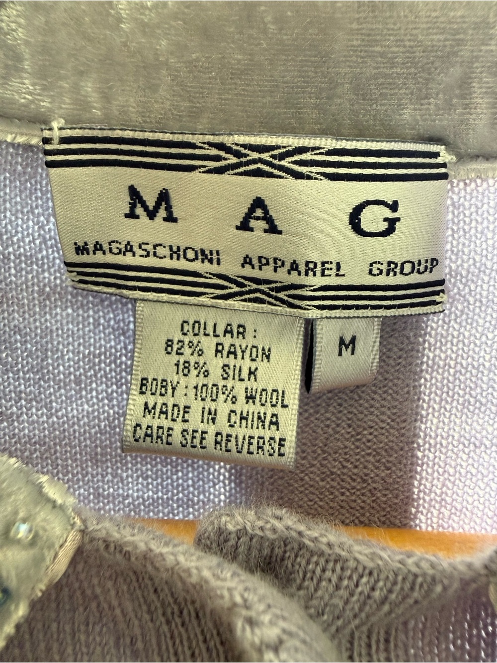 Magaschoni Lavender Wool Cardigan Beaded rayon silk  Collar Vintage Y2K - Picture 3 of 17